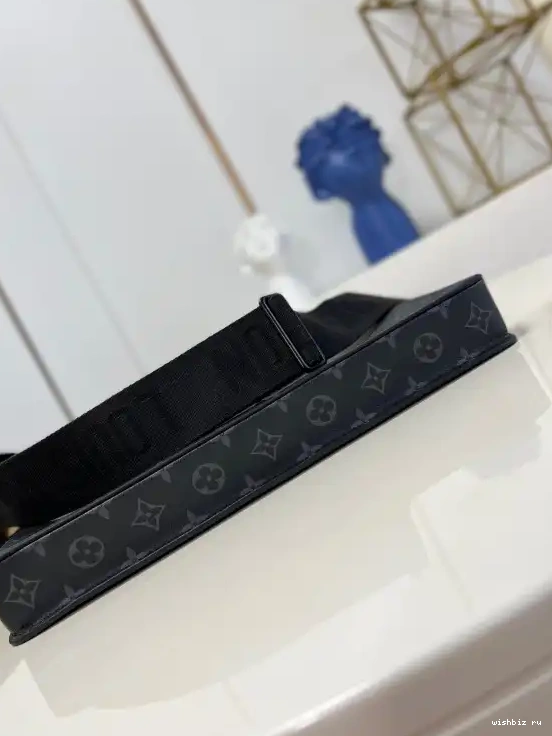 WIS S BRIEFCASE LOCK LOUIS VUITTON 0516